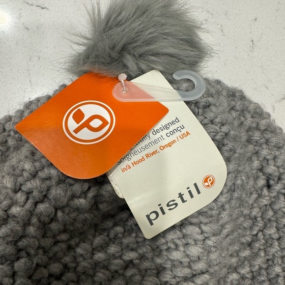 Pistil Pom Pom beanie women’s grey furry Pom woven - Picture 4 of 6